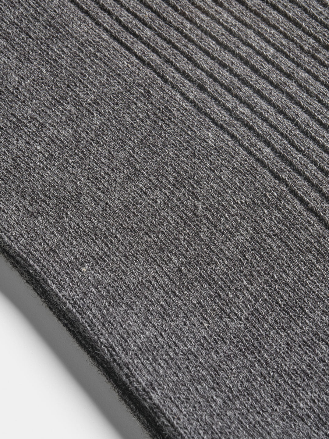 THE CAMEO RIBBED ANKLE SOCKS