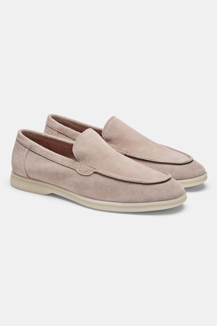 THE CLASSIC SUEDE LOAFER