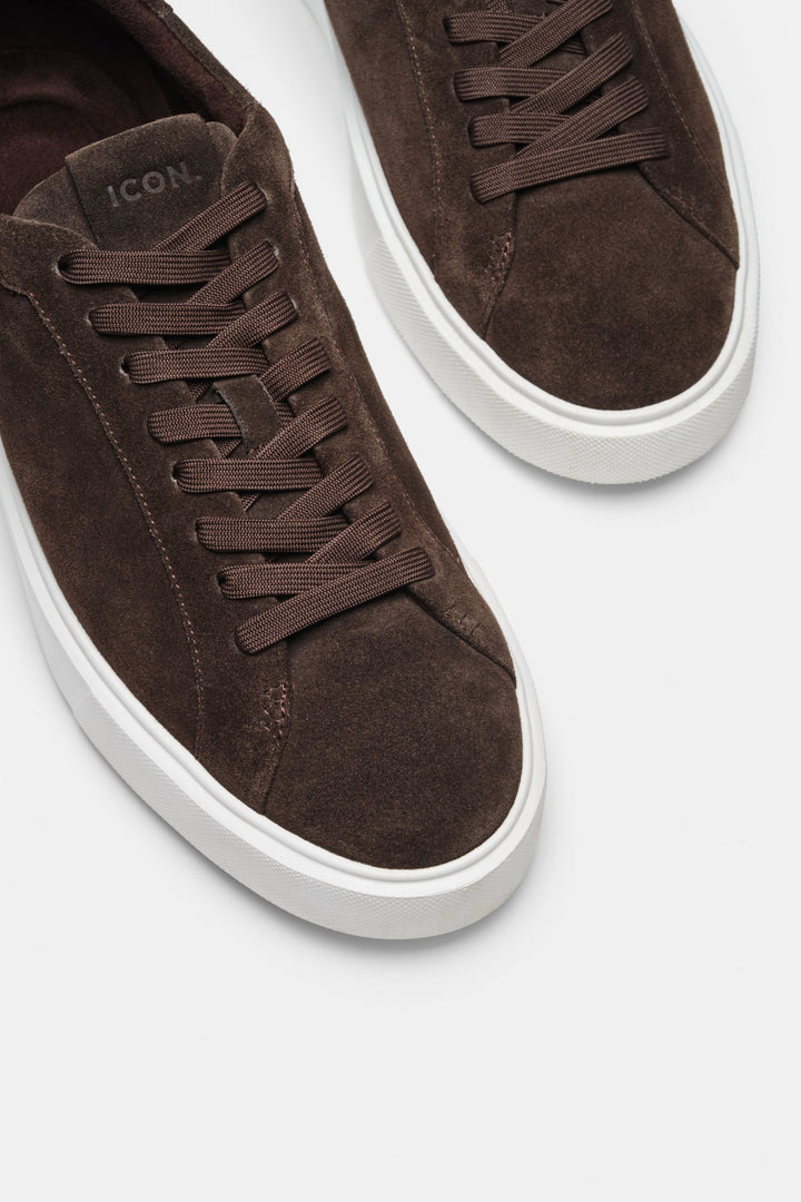 THE CLASSIC SUEDE TRAINER
