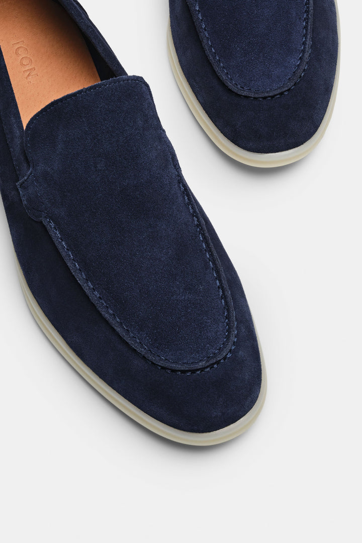 THE CLASSIC SUEDE LOAFER