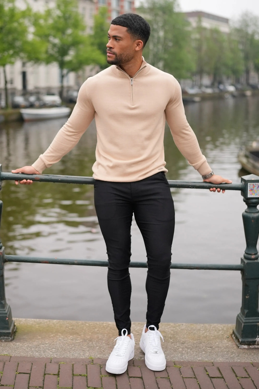 THE SANTONI QUARTER ZIP SWEATER